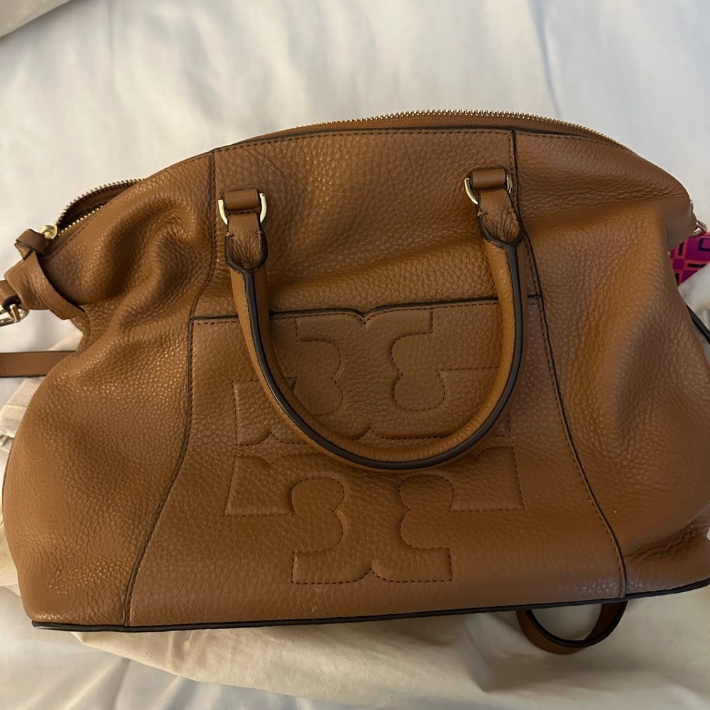 Tory Burch Perry Bombe Satchel Serif
